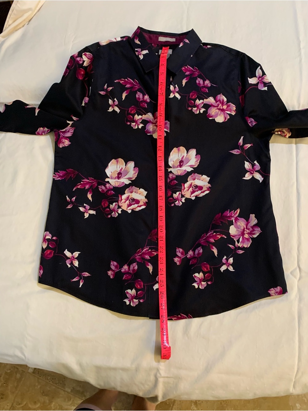 Chico’s Black Floral Button-Up Blouse with Magenta Accents size 2 (12/L). NWOT - Picture 7 of 11